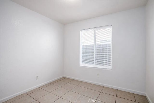 2658 N Drake, Merced, CA 95348