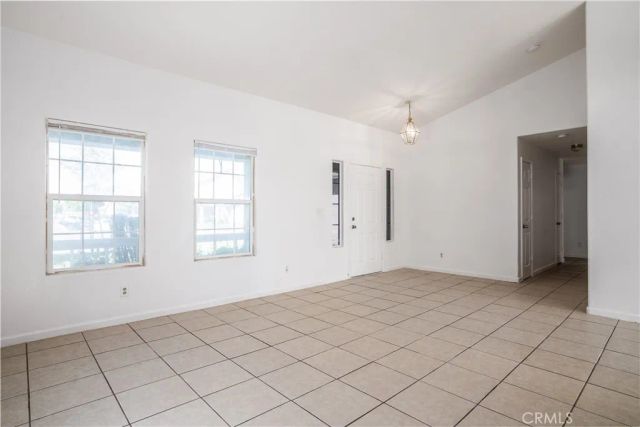 2658 N Drake, Merced, CA 95348