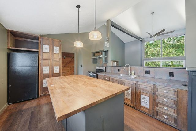 150 Timber Drive, Coldspring, TX 77331