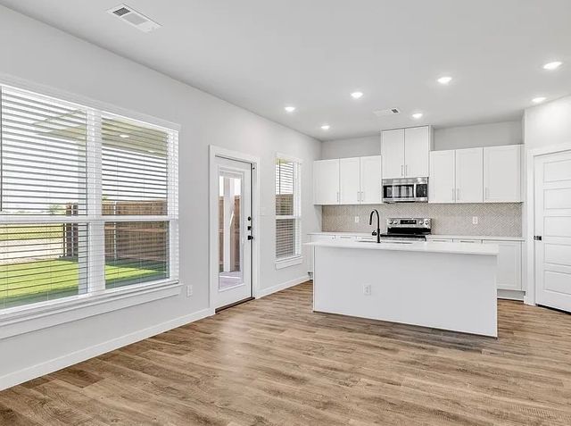 6650 Florence Drive 6648, Midlothian, TX 76065