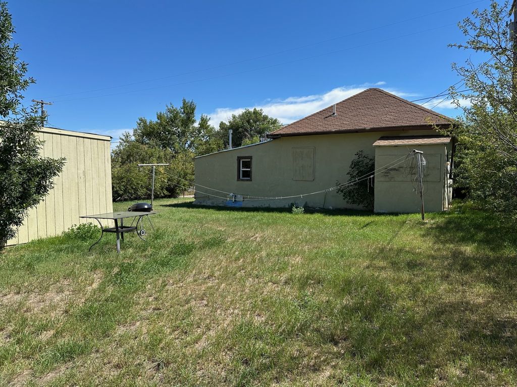 256 1st Avenue SE, Shelby, MT 59474 photo 22