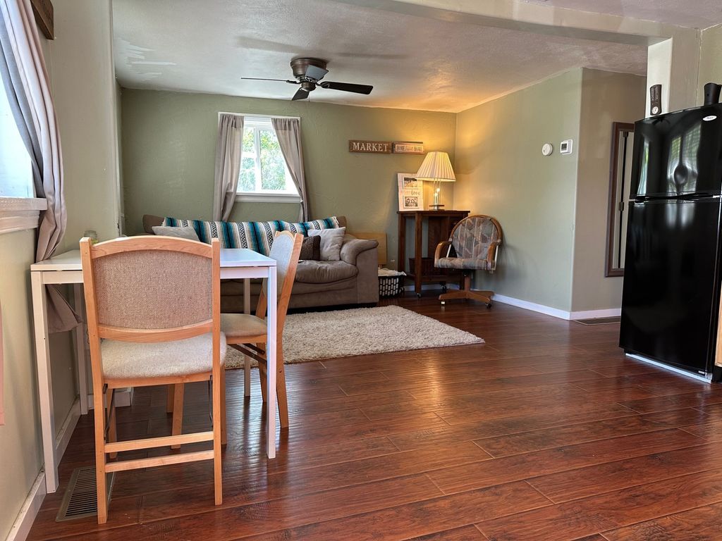 256 1st Avenue SE, Shelby, MT 59474 photo 9
