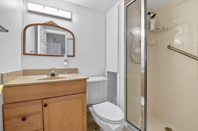 94 Stratford G, West Palm Beach, FL 33417