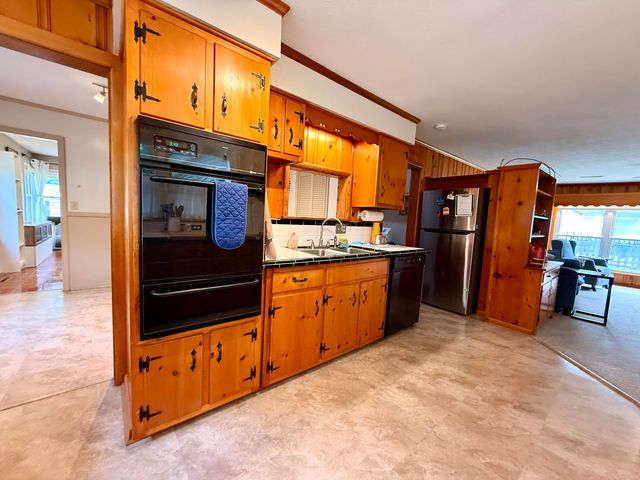 3219 Lorine Lane, Paducah, KY 42001