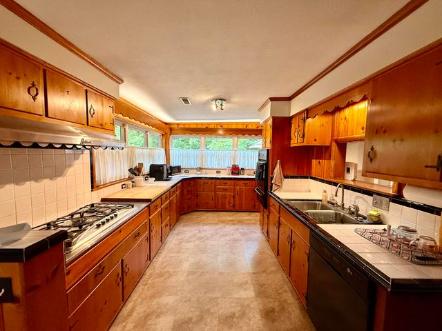 3219 Lorine Lane, Paducah, KY 42001