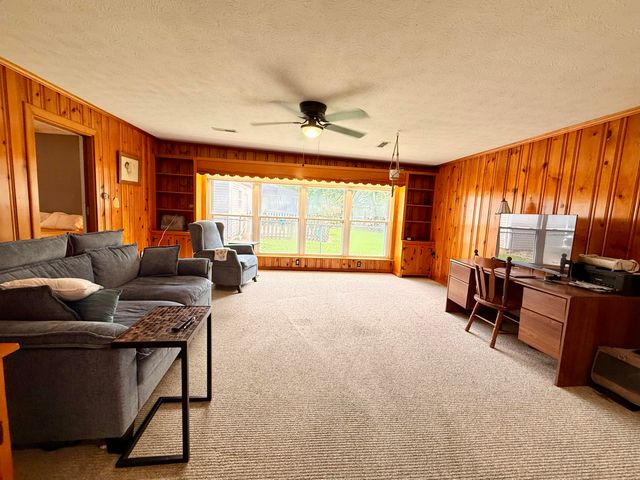3219 Lorine Lane, Paducah, KY 42001