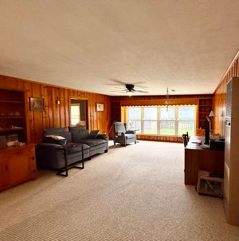 3219 Lorine Lane, Paducah, KY 42001