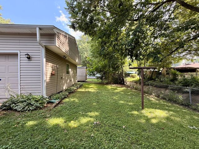 3219 Lorine Lane, Paducah, KY 42001