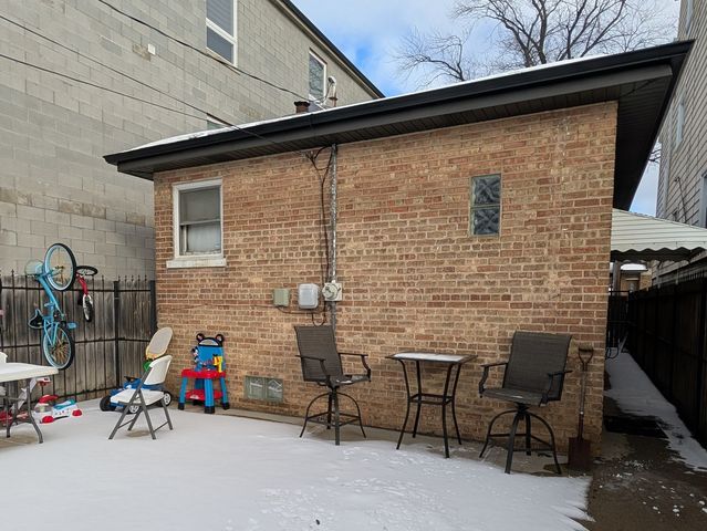 2102 N Laramie Avenue, Chicago, IL 60639