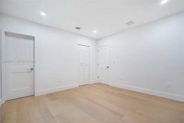 1037 Sevilla Ave, Coral Gables, FL 33134