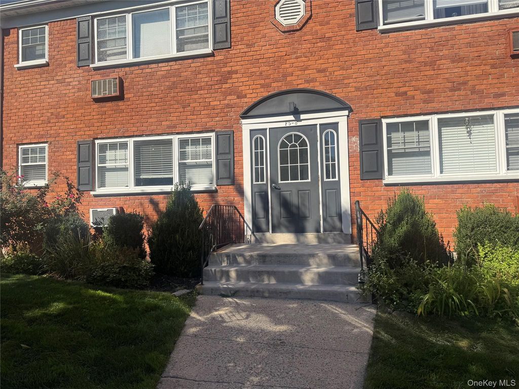1879 Crompond Road F6, Peekskill, NY 10566 — exterior