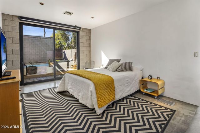 406 W 14TH Street, Tempe, AZ 85281