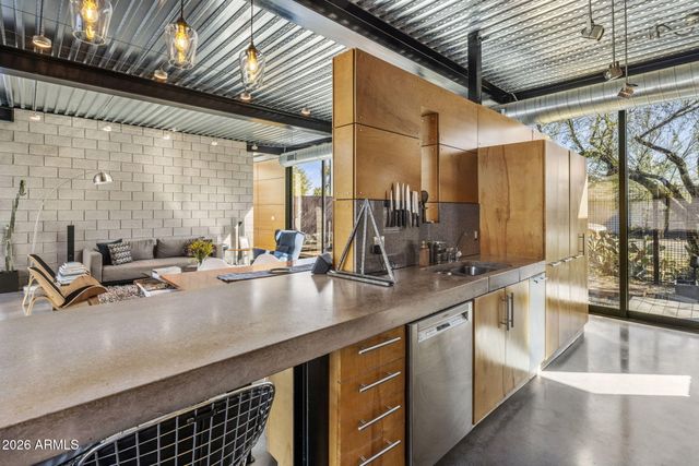 406 W 14TH Street, Tempe, AZ 85281