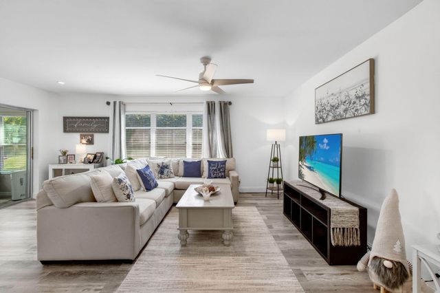 5025 Lakefront Boulevard A, Delray Beach, FL 33484