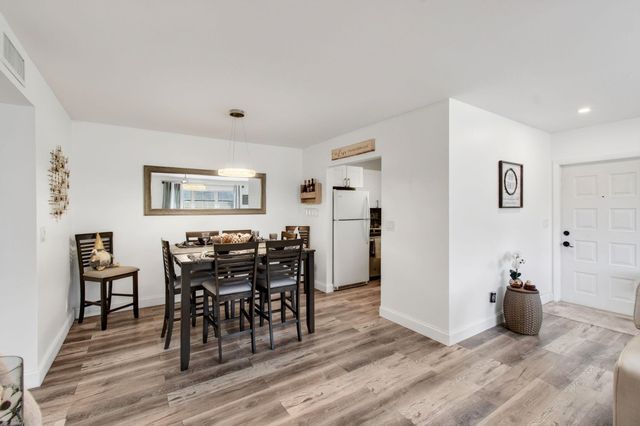 5025 Lakefront Boulevard A, Delray Beach, FL 33484