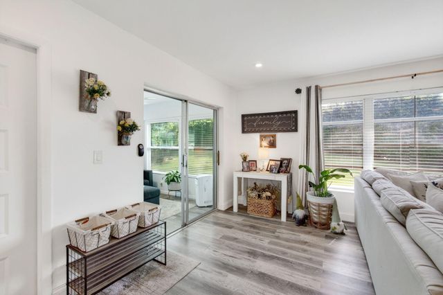 5025 Lakefront Boulevard A, Delray Beach, FL 33484