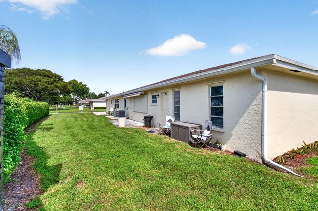 5025 Lakefront Boulevard A, Delray Beach, FL 33484