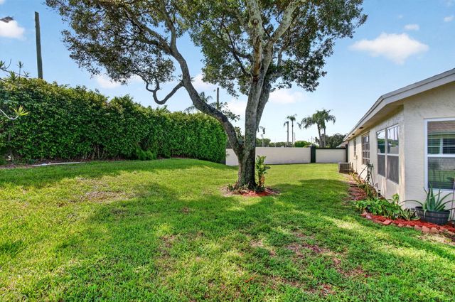 5025 Lakefront Boulevard A, Delray Beach, FL 33484