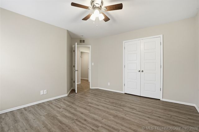 2123 E 132nd Place S, Bixby, OK 74008