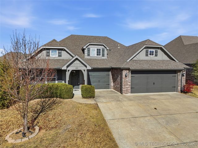 2123 E 132nd Place S, Bixby, OK 74008