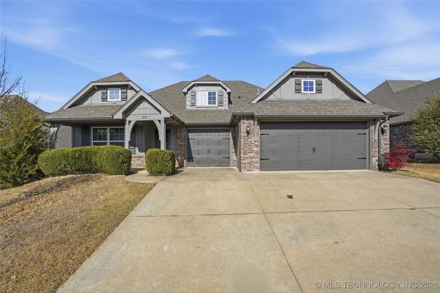 2123 E 132nd Place S, Bixby, OK 74008