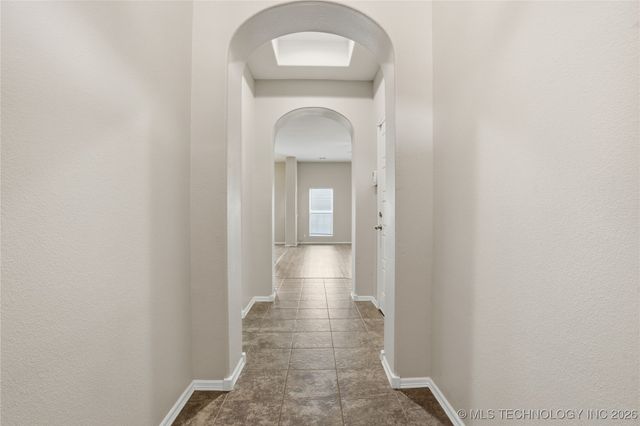 2123 E 132nd Place S, Bixby, OK 74008