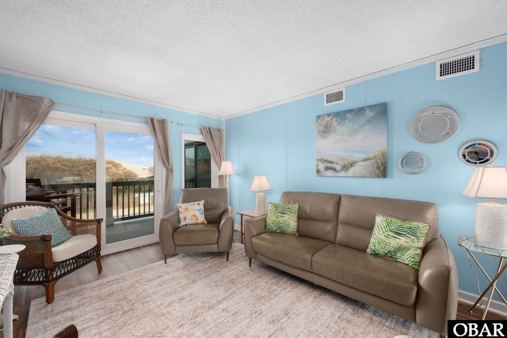 Image 21 of property listing at 5515 S Virginia Dare Trl Unit B-1, Nags Head, NC 27959