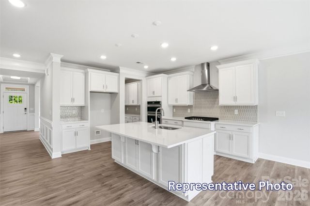 1402 Ardmore Drive, Sherrills Ford, NC 28673
