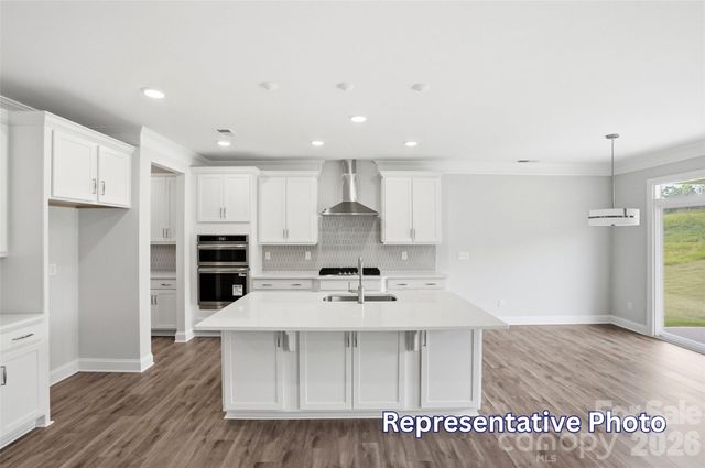 1402 Ardmore Drive, Sherrills Ford, NC 28673
