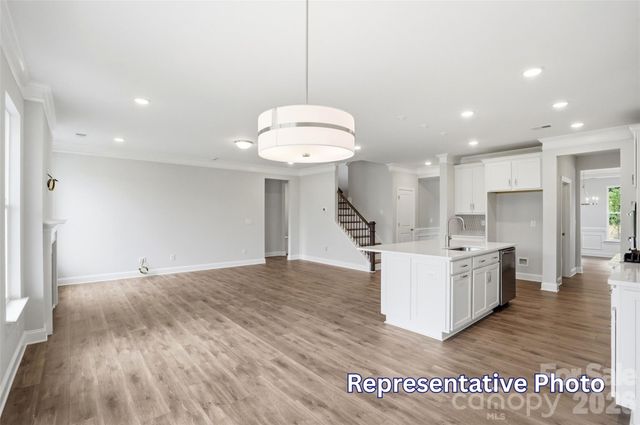 1402 Ardmore Drive, Sherrills Ford, NC 28673