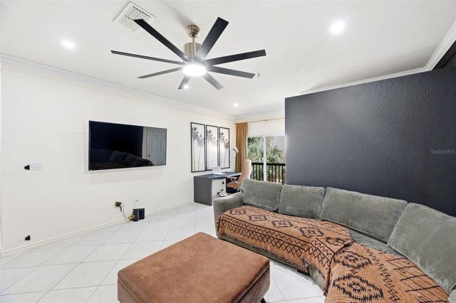 4323 BAYSIDE VILLAGE DRIVE 325, Tampa, FL 33615