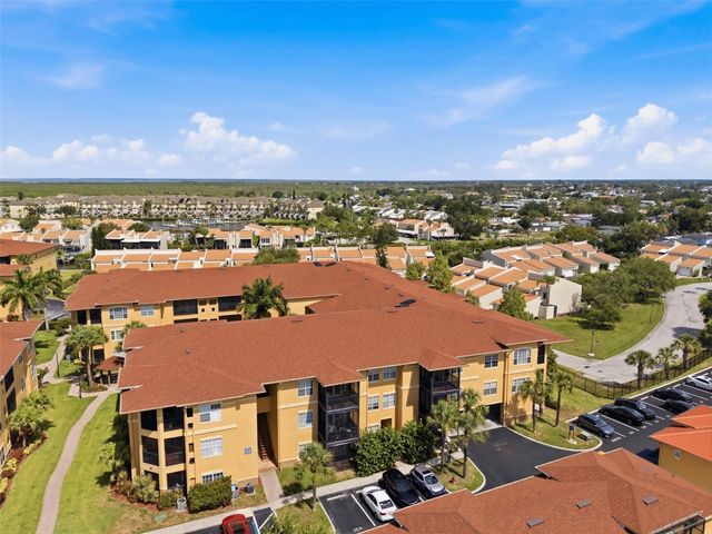 4323 BAYSIDE VILLAGE DRIVE 325, Tampa, FL 33615