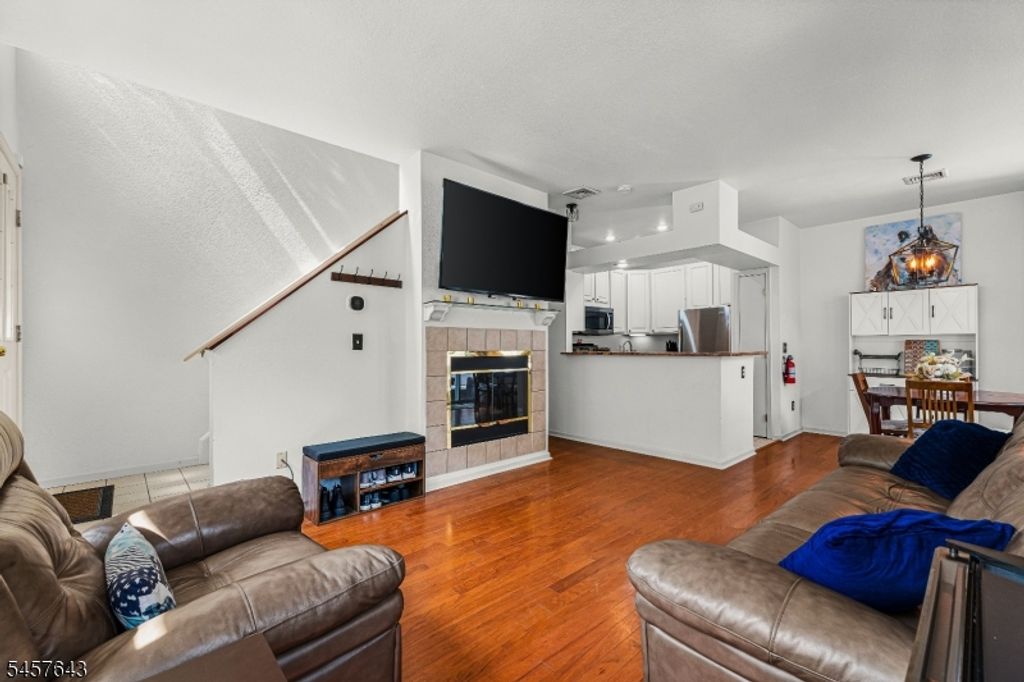 29 Pheasant Brook Court, Bedminster Twp., NJ 07921 — photo 3