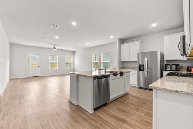 11617 Whirlaway Drive, Willis, TX 77318