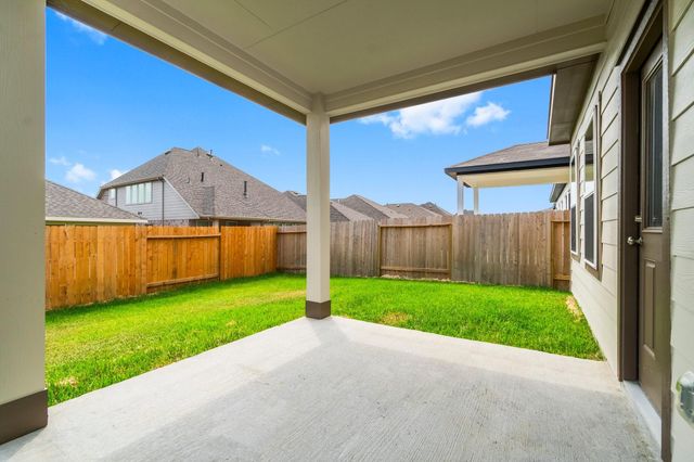 11617 Whirlaway Drive, Willis, TX 77318