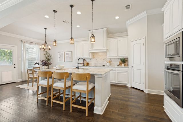 347 S Hill Drive, Waxahachie, TX 75165