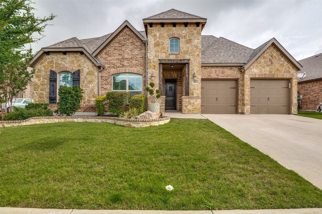 347 S Hill Drive, Waxahachie, TX 75165
