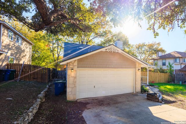 8222 Timber Slope, San Antonio, TX 78250