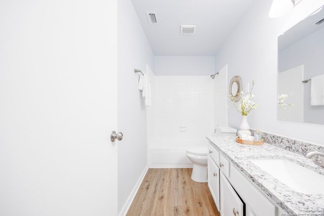 8222 Timber Slope, San Antonio, TX 78250