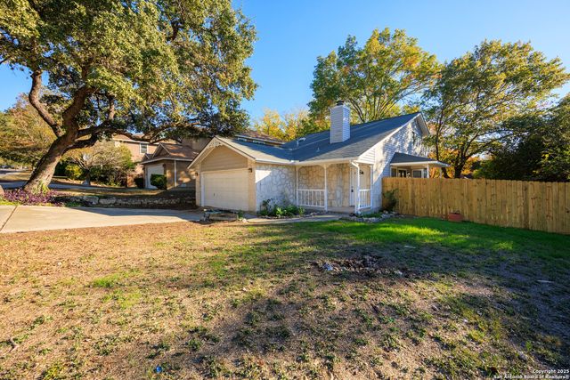 8222 Timber Slope, San Antonio, TX 78250