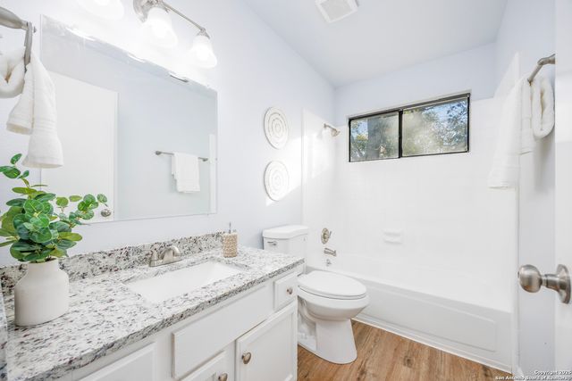 8222 Timber Slope, San Antonio, TX 78250