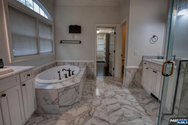 20 Wayne Avenue, River Edge, NJ 07661