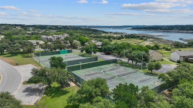287 Venture BLVD, Point Venture, TX 78645