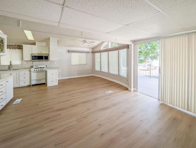 70200 Dillon Road 119, Desert Hot Springs, CA 92241