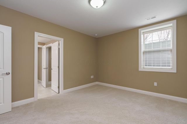 9307 Brolio Villa Drive, Dublin, OH 43016