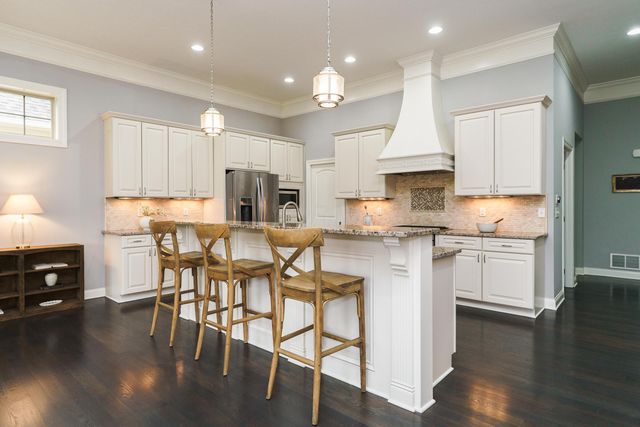 9307 Brolio Villa Drive, Dublin, OH 43016