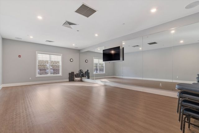 11 Peters Farm Way 310, Westborough, MA 01581