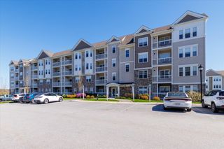 11 Peters Farm Way 310, Westborough, MA 01581