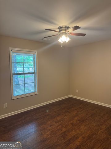 7883 Pendergrass Road, Hoschton, GA 30548