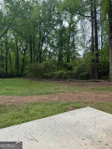 7883 Pendergrass Road, Hoschton, GA 30548